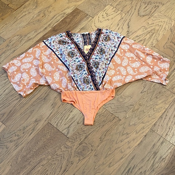 entro Tops - Entro Boho Patterned Bodysuit size Medium